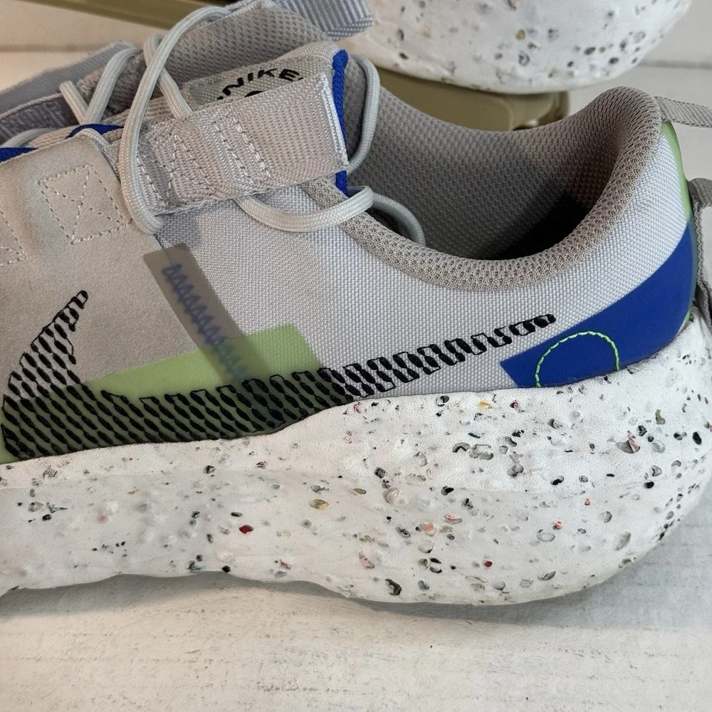Nike Men's Sz 11.5 Sneaker Crater‎ Impact Speckle Sole Shoes Athleisure EUC MINT